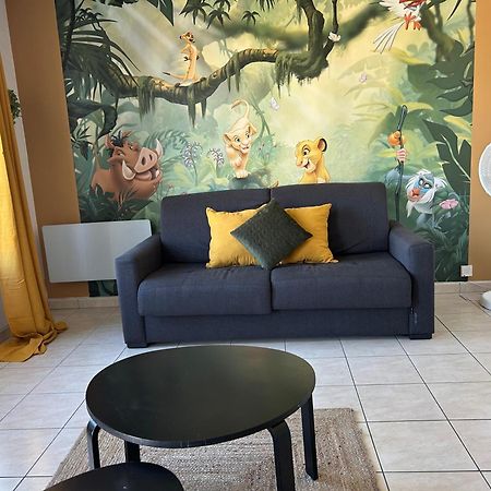 L'Appartement Du Roi Lion L 8 Pers L Proche De Disney บุสซี-แซ็ง-ฌอร์ฌ ภายนอก รูปภาพ
